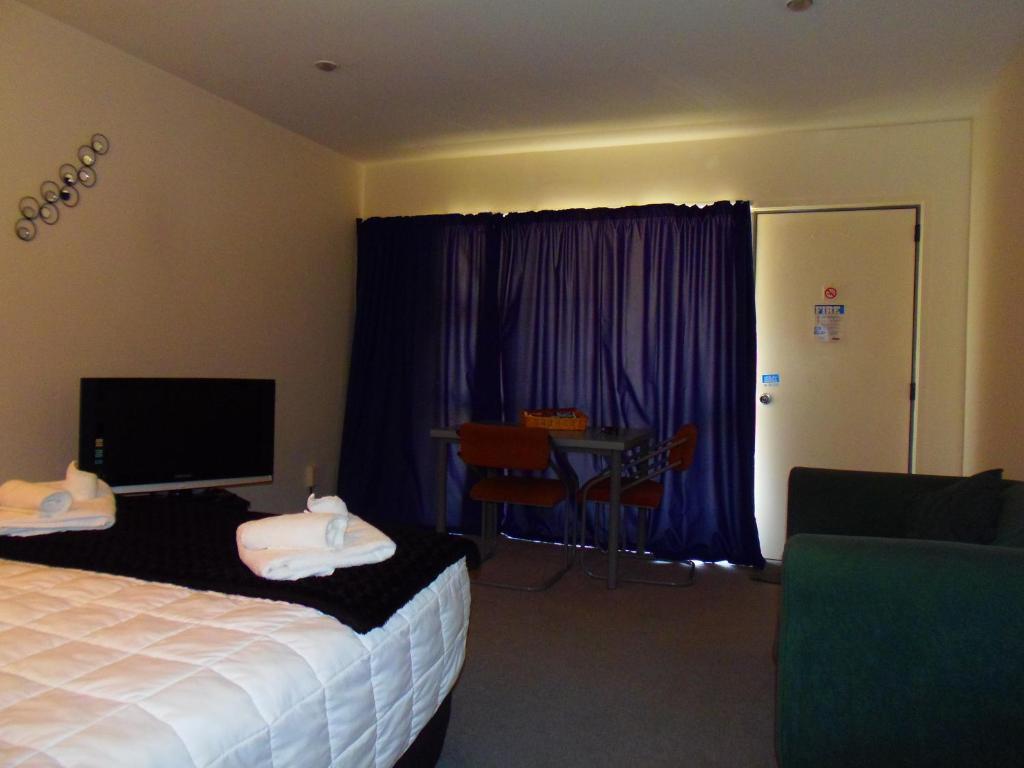 Kapiti Lindale Motel And Conference Centre Paraparaumu Chambre photo